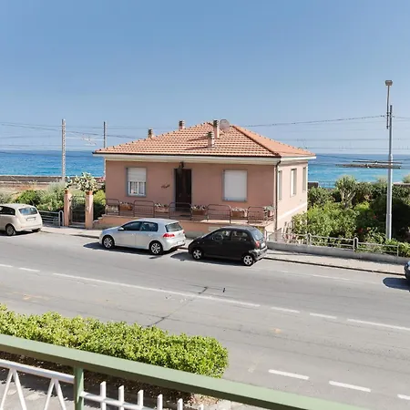 Appartamento Casa Orizzonte Fronte Mare