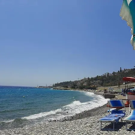 Casa Orizzonte Fronte Mare شقة بورديغيرا
